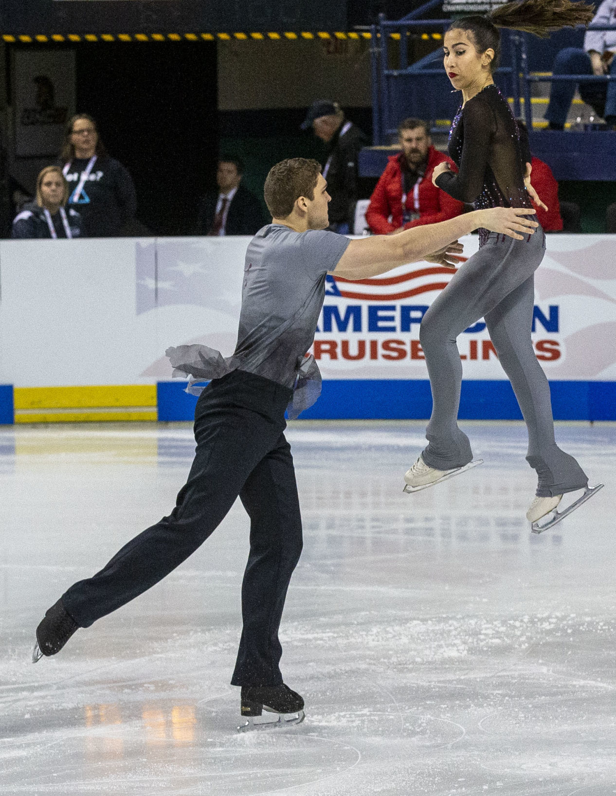 Figure Skating Junior Pairs